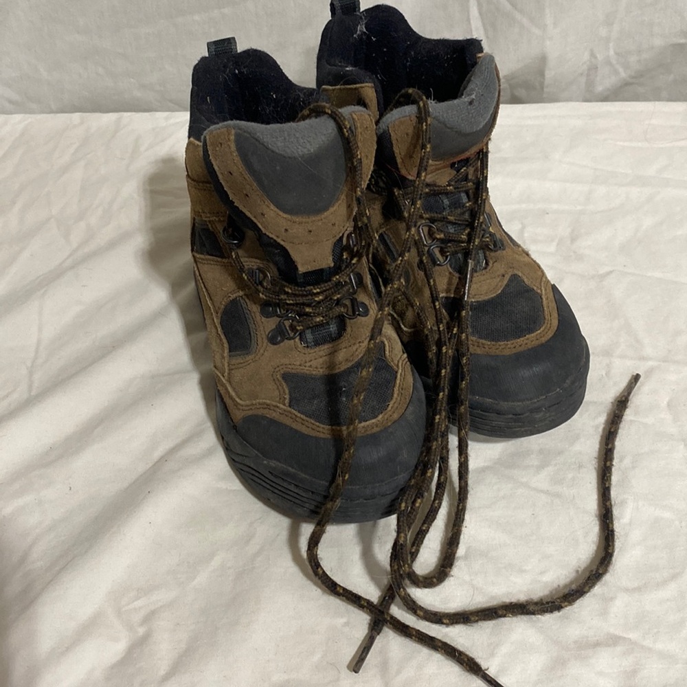 RedHead leather hiking boots